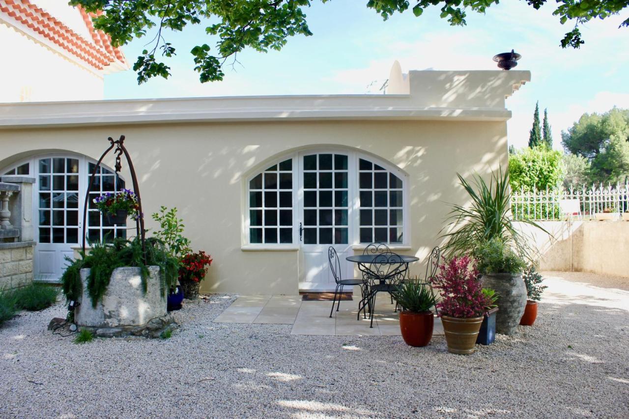 Le Clos Vitis Violès Dış mekan fotoğraf